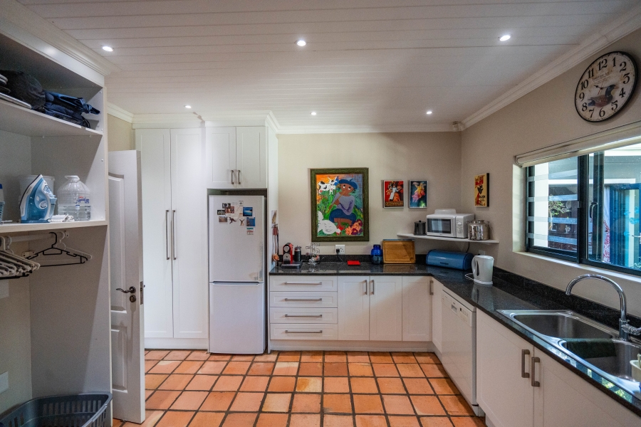 4 Bedroom Property for Sale in Kenton On Sea Eastern Cape